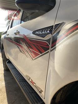 تويوتا هايلوكس